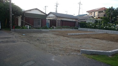 茅ケ崎市香川１丁目２棟造成工事｜造成工事｜株式会社総栄　施工実績イメージ１
